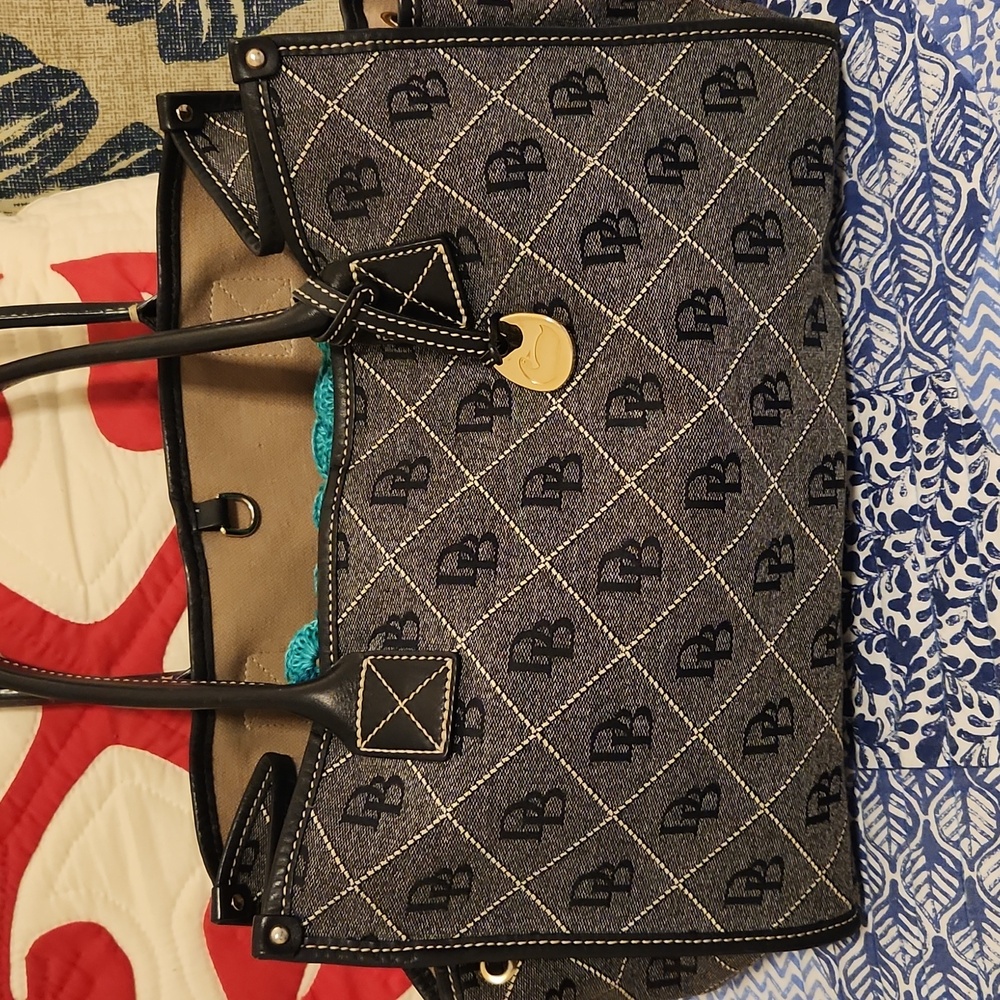 Dooney & Bourke Shoulder Bag